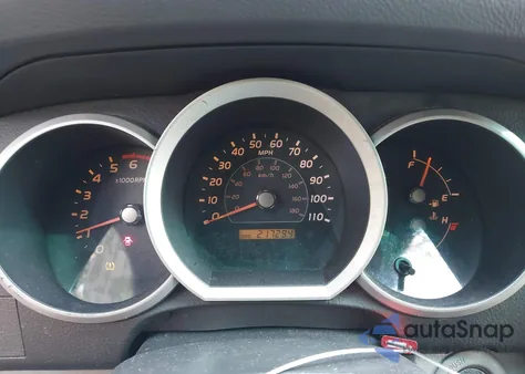 2006 Toyota 4Runner Sr5 V6 z USA, uszkodzony, nr VIN JTEZU14R060073092